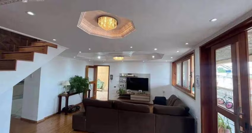 Casa para venda em Jardim São Francisco de 213.00m² com 4 Quartos, 1 Suite e 3 Garagens