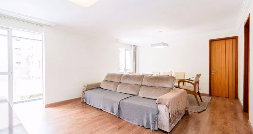Apartamento para venda em Juvevê de 147.00m² com 3 Quartos, 1 Suite e 2 Garagens