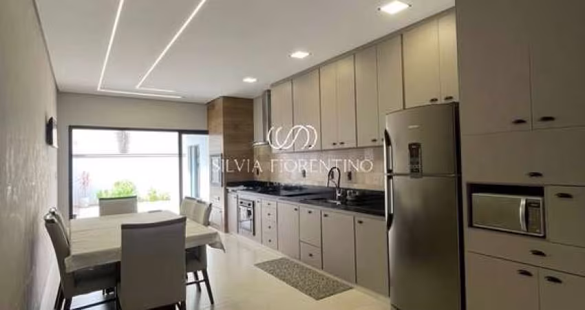 Casa para venda em Piracangaguá de 250.00m² com 3 Quartos, 3 Suites e 2 Garagens