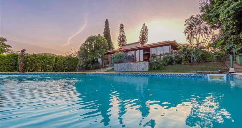 Casa para venda em Condomínio Quinta Da Boa Vista de 643.25m² com 4 Quartos, 1 Suite e 20 Garagens
