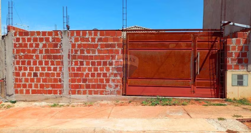 Casa para venda em Residencial Santana de 45.47m² com 2 Quartos e 2 Garagens