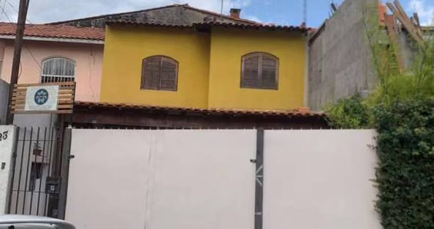Sobrado para venda em Vila Jacuí de 102.00m² com 3 Quartos e 4 Garagens