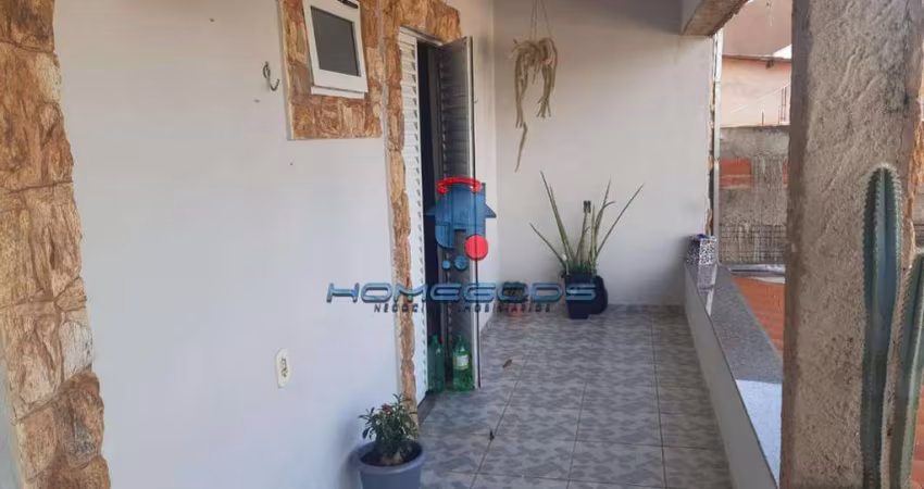 Casa para venda e aluguel em Parque Orestes Ôngaro de 171.00m² com 5 Quartos, 1 Suite e 4 Garagens
