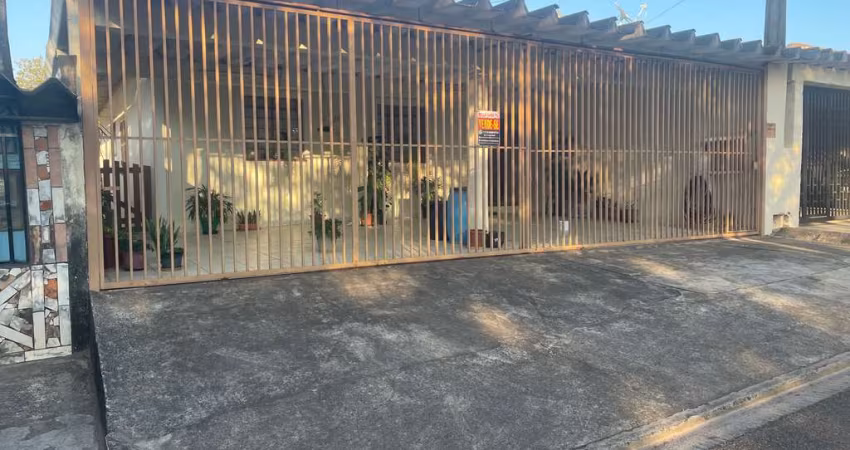 Casa para venda em Jardim Emicol de 200.00m² com 3 Quartos, 1 Suite e 4 Garagens