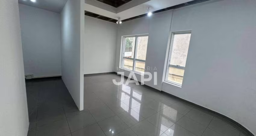 Sala Comercial para venda e aluguel em Centro de 36.00m² com 1 Garagem