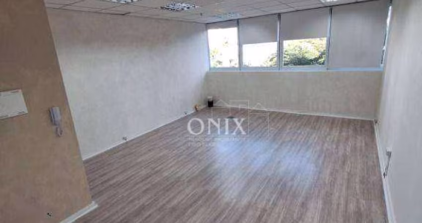 Sala Comercial para alugar em Vila Mogilar de 35.00m² com 1 Garagem