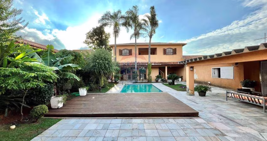 Casa para venda em Parque Residencial Lagoinha de 331.00m² com 6 Quartos, 4 Suites e 4 Garagens