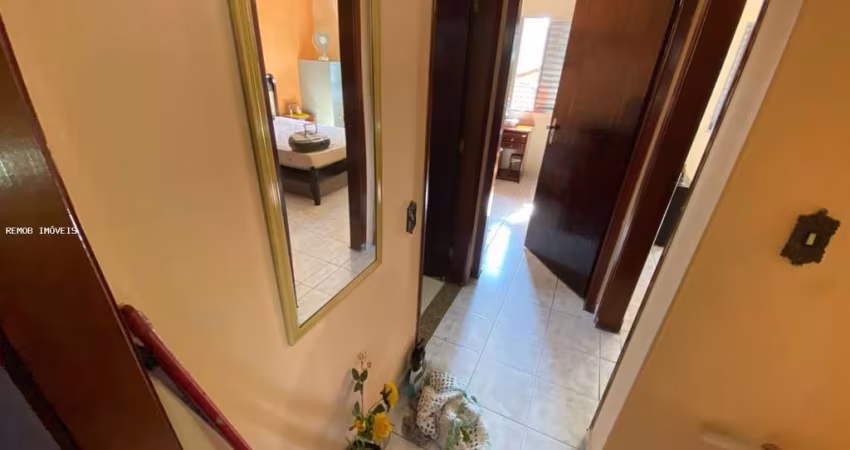 Sobrado para venda em Vila Alzira de 167.00m² com 3 Quartos, 1 Suite e 3 Garagens