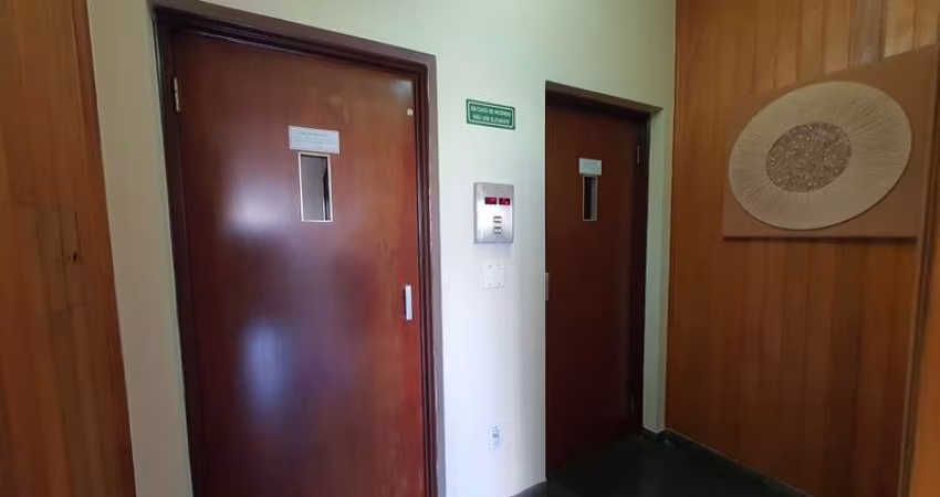 Apartamento para venda em Centro de 158.00m² com 3 Quartos e 2 Garagens