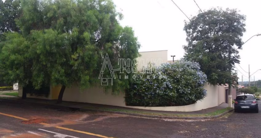 Casa para venda em Jardim Morumbi de 149.00m² com 3 Quartos, 1 Suite e 2 Garagens