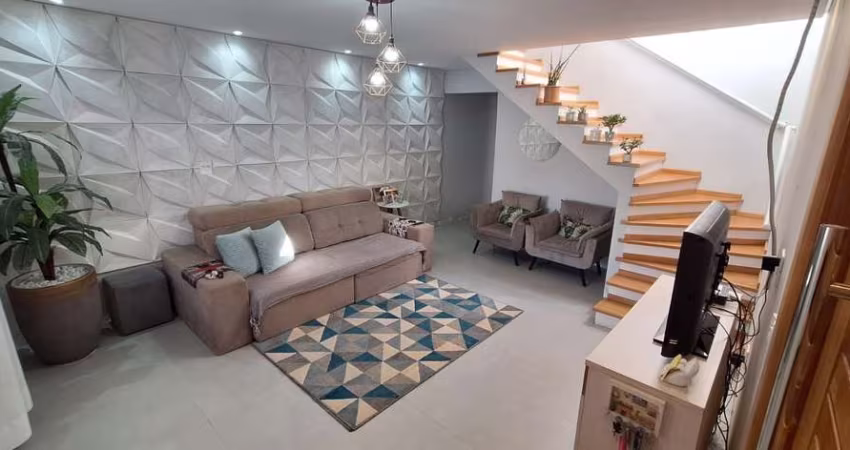 Sobrado para venda em Vila Monteiro Lobato de 198.00m² com 3 Quartos e 2 Garagens