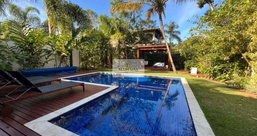 Casa para venda em Maresias de 400.00m² com 4 Quartos, 4 Suites e 2 Garagens