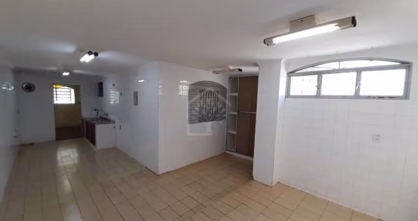 Casa para alugar em Saudade de 185.00m² com 3 Quartos, 2 Suites e 1 Garagem