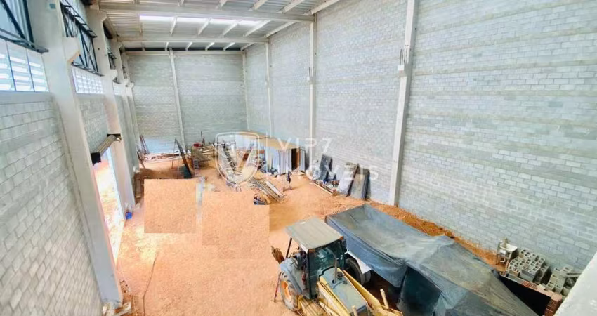 Galpão / Depósito / Armazém para alugar em Parque Empresarial das Mangueiras de 900.00m² com 4 Garagens