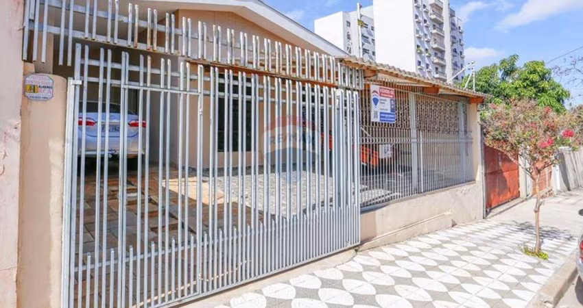 Casa para venda em Jardim Faculdade de 250.00m² com 2 Quartos e 2 Garagens