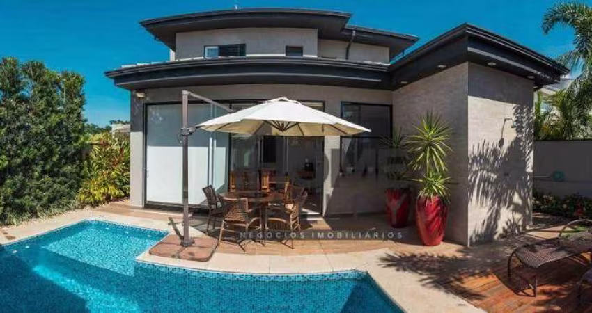 Casa de Condomínio para venda em Condomínio Fiorella de 358.00m² com 3 Quartos, 3 Suites e 6 Garagens