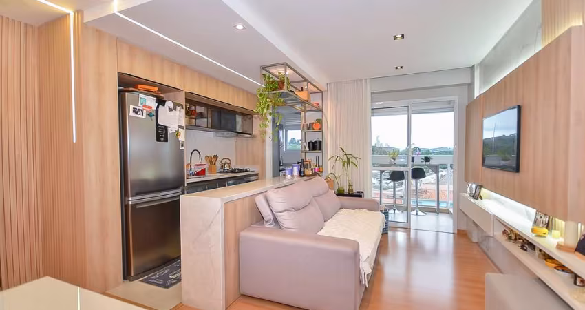 Apartamento para venda em Portão de 66.00m² com 2 Quartos, 1 Suite e 2 Garagens