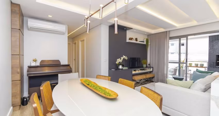 Apartamento para venda em Água Verde de 88.00m² com 3 Quartos, 1 Suite e 2 Garagens