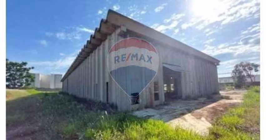 Galpão / Depósito / Armazém para alugar em Morada Do Sol de 1619.00m² com 30 Garagens