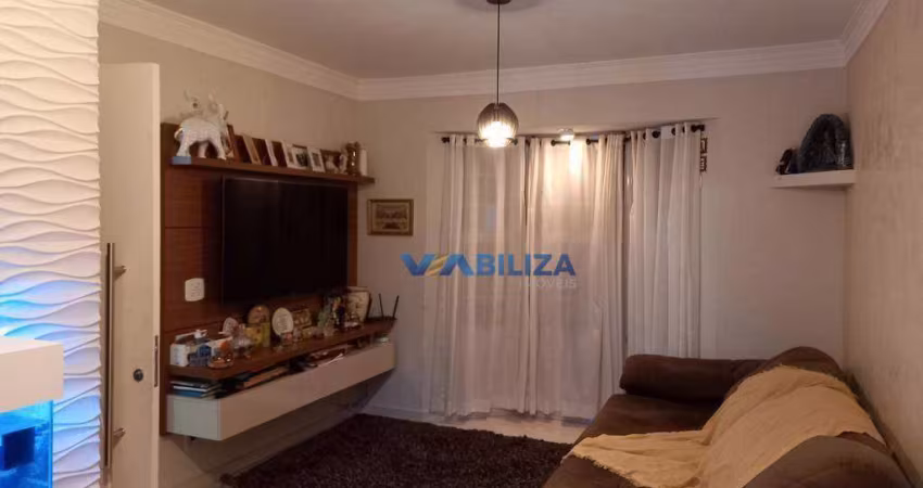 Sobrado para venda em Jardim Célia de 120.00m² com 3 Quartos, 1 Suite e 3 Garagens