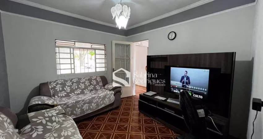 Casa para venda em Jardim Califórnia de 119.00m² com 3 Quartos e 2 Garagens