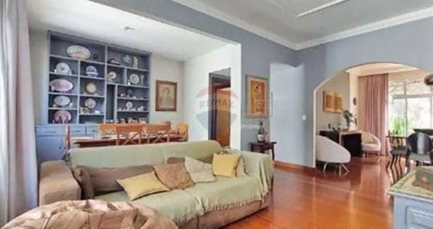 Apartamento para venda em Serra de 198.00m² com 4 Quartos, 1 Suite e 3 Garagens