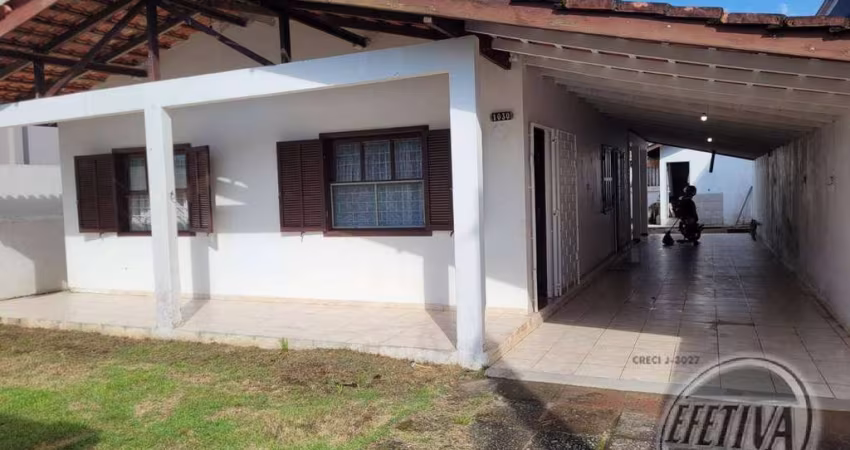 Casa para venda em Matinhos de 82.00m² com 3 Quartos e 2 Garagens