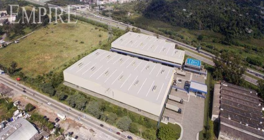 Galpão / Depósito / Armazém para alugar em Una de 1316.00m²