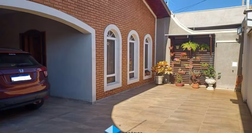 Casa para venda em Vila Piza de 270.00m² com 3 Quartos, 1 Suite e 2 Garagens