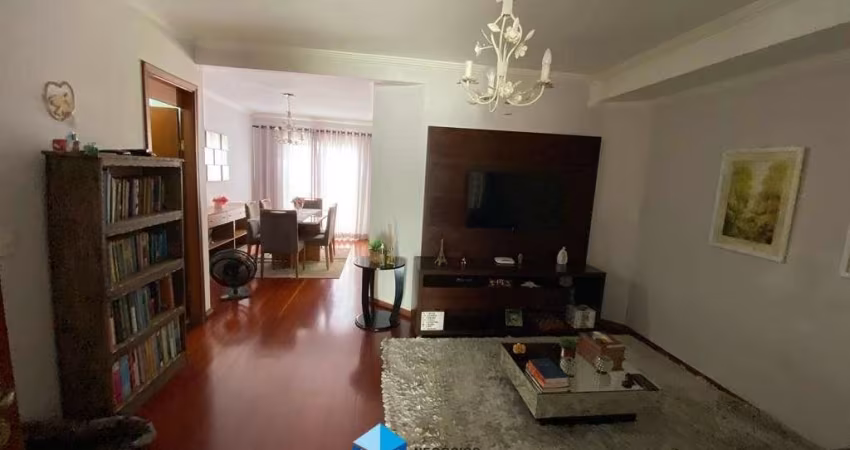 Casa para venda em Jardim São Roque de 100.00m² com 3 Quartos, 1 Suite e 2 Garagens
