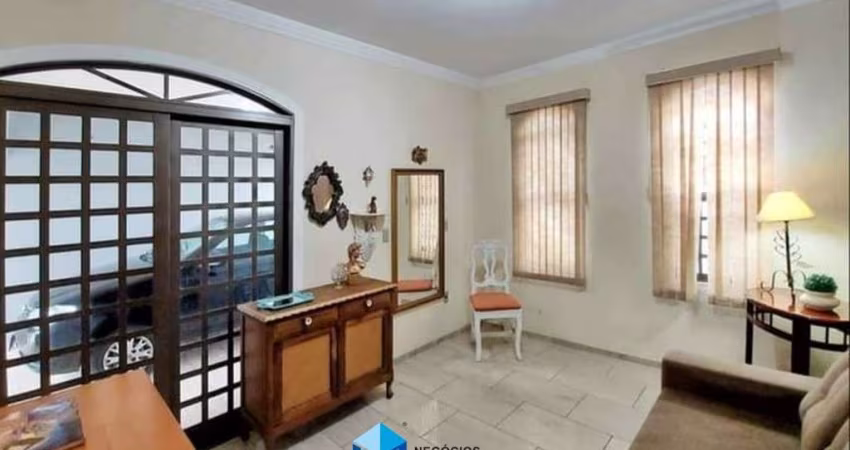 Casa para venda em Jardim Adélia Cavicchia Grotta de 126.00m² com 2 Quartos, 1 Suite e 1 Garagem