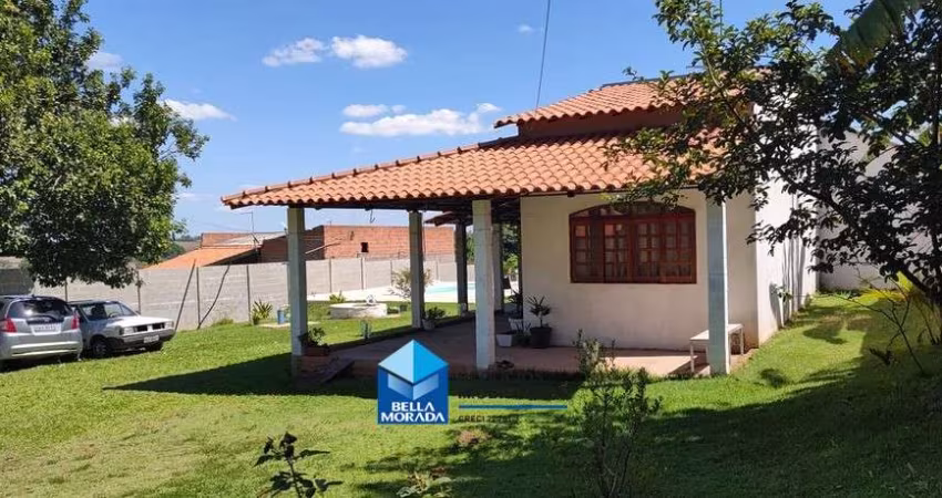 Chácara para venda em Bairro Dos Pires de 101.00m² com 4 Quartos, 1 Suite e 3 Garagens