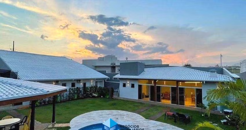 Casa de Condomínio para venda em Jardim Colinas De São João de 420.00m² com 3 Quartos, 3 Suites e 4 Garagens