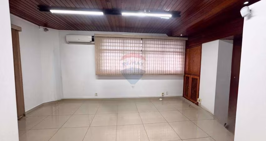 Sala Comercial para alugar em Jardim Paulistano de 203.16m²