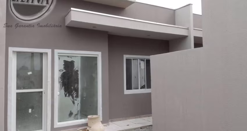 Casa para venda em Pontal Do Paraná de 55.00m² com 3 Quartos, 1 Suite e 3 Garagens