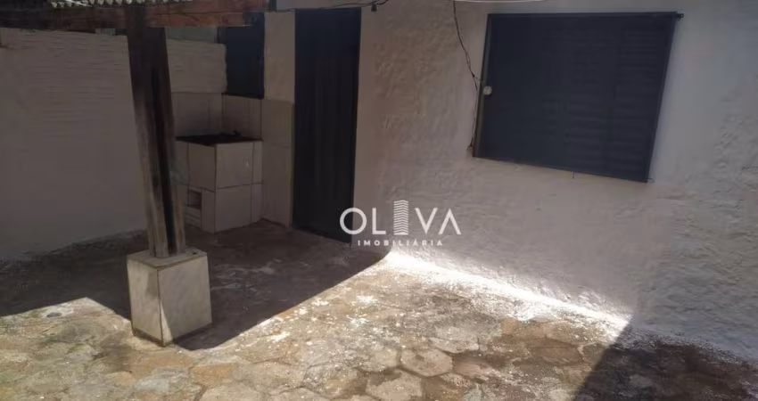 Casa para alugar em Jardim Santa Catarina de 40.00m² com 1 Quarto
