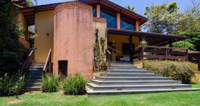 Casa para venda em Chácara Vale Do Rio Cotia de 631.00m² com 4 Quartos, 4 Suites e 4 Garagens