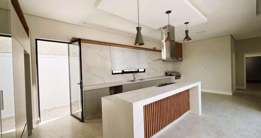 Casa para venda em Além Ponte de 250.00m² com 3 Quartos, 3 Suites e 4 Garagens