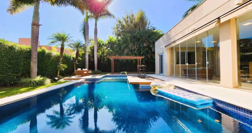 Casa para venda em Lago Azul de 1194.00m² com 4 Quartos, 4 Suites e 6 Garagens
