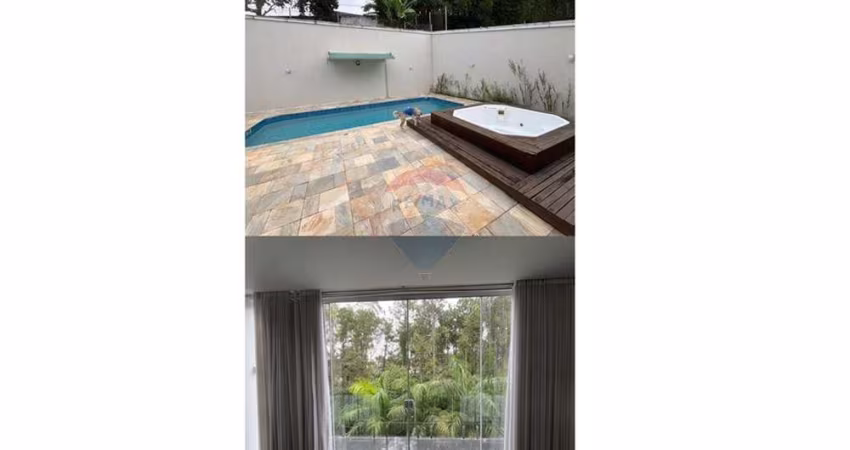 Casa para alugar em Arujázinho I, Ii E Iii de 700.00m² com 6 Quartos, 6 Suites e 3 Garagens