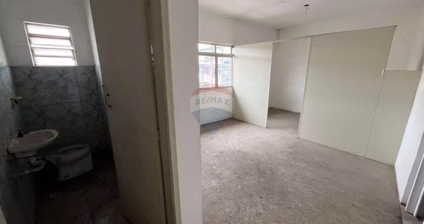 Sala Comercial para alugar em Jardim Castilho de 67.90m²