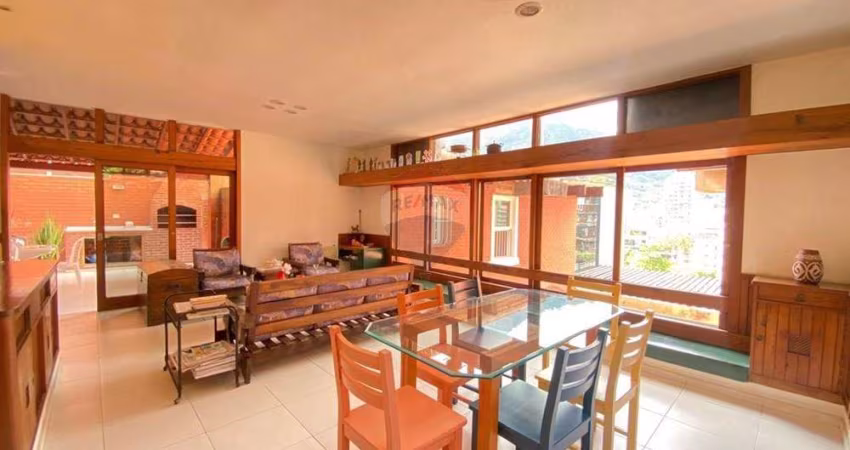 Casa de Condomínio para venda em Botafogo de 262.00m² com 5 Quartos, 3 Suites e 1 Garagem