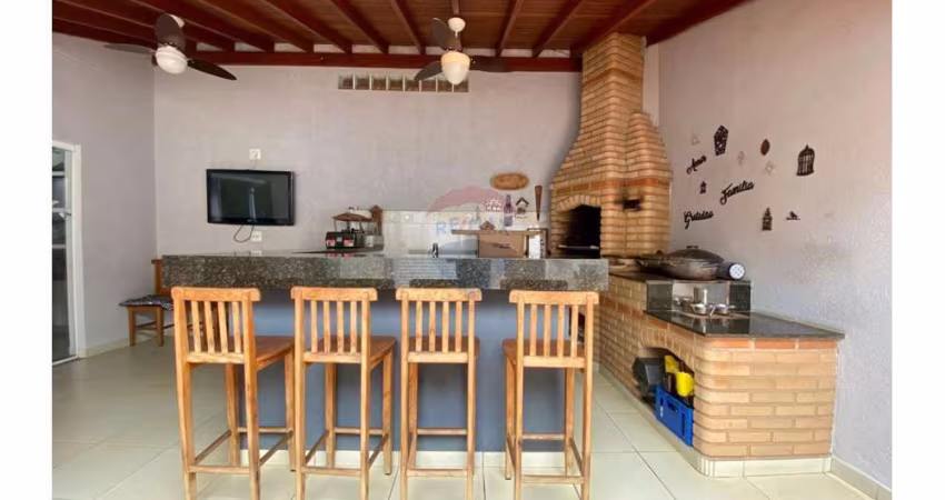 Casa para venda em Jardim Ouro Branco de 180.00m² com 3 Quartos, 1 Suite e 3 Garagens