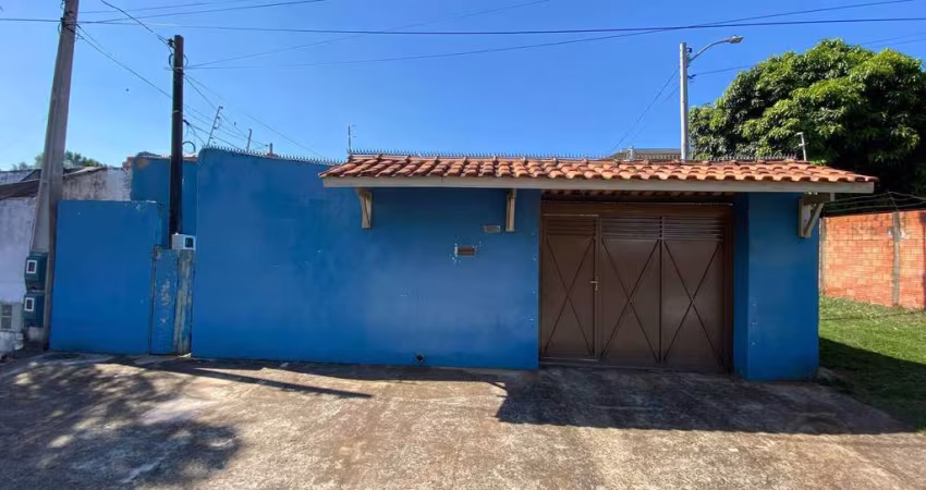 Casa para venda em Jardim Monte Mor de 62.00m² com 2 Quartos e 3 Garagens