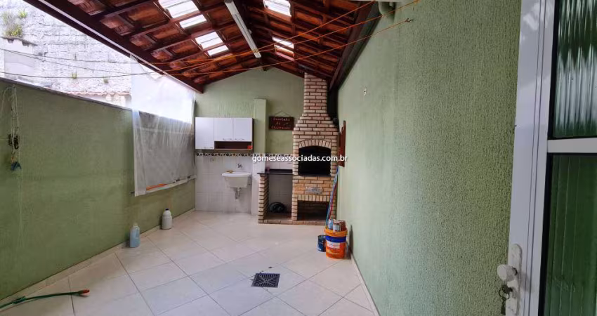 Sobrado para alugar em Jardim Rubio de 104.00m² com 3 Quartos, 1 Suite e 3 Garagens