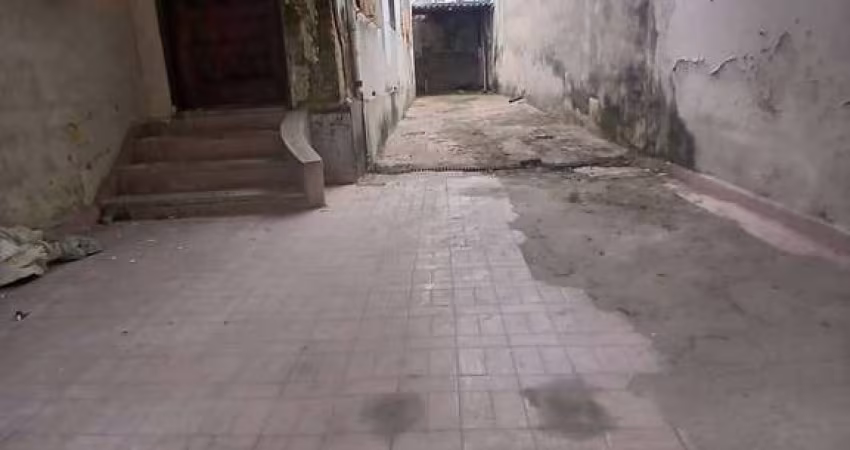 Terreno para venda em Barcelona de 216.00m²