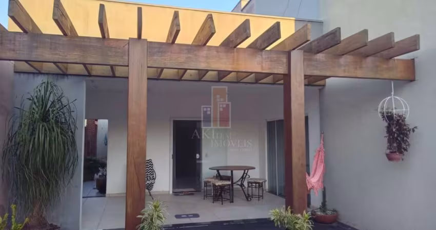 Casa para venda em Parque Giansante de 196.00m² com 3 Quartos, 1 Suite e 4 Garagens