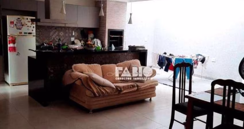 Casa de Condomínio para venda em Jardins De Athenas de 140.00m² com 3 Quartos, 1 Suite e 2 Garagens