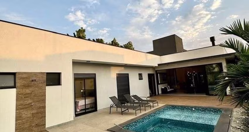 Casa de Condomínio para venda em Jardim Maria Bruschi Modeneis de 260.00m² com 3 Quartos, 3 Suites e 2 Garagens