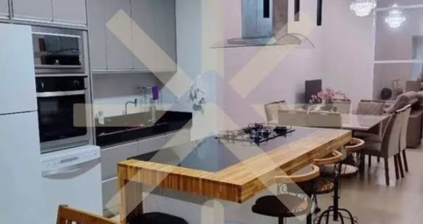Casa para venda em Residencial Samambaia de 250.00m² com 4 Quartos, 1 Suite e 4 Garagens